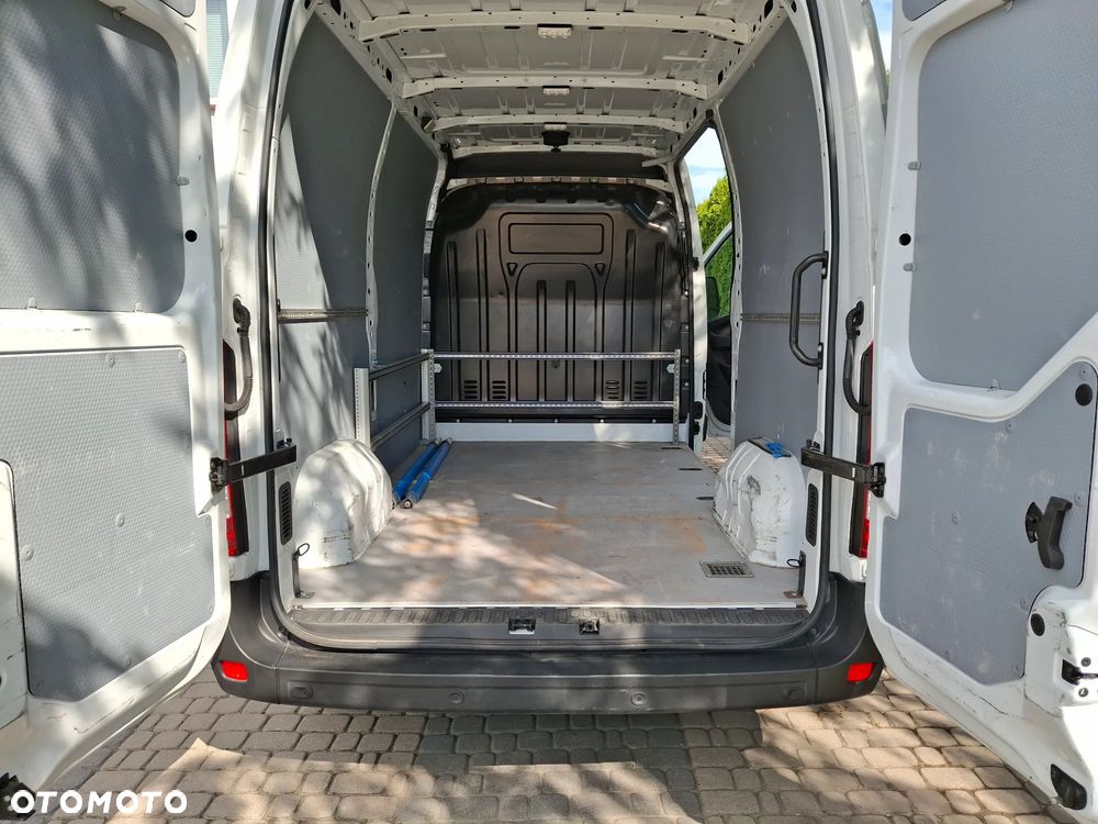 Renault Master 2.3 dci  136 KM L2H2 Salon PL - 27