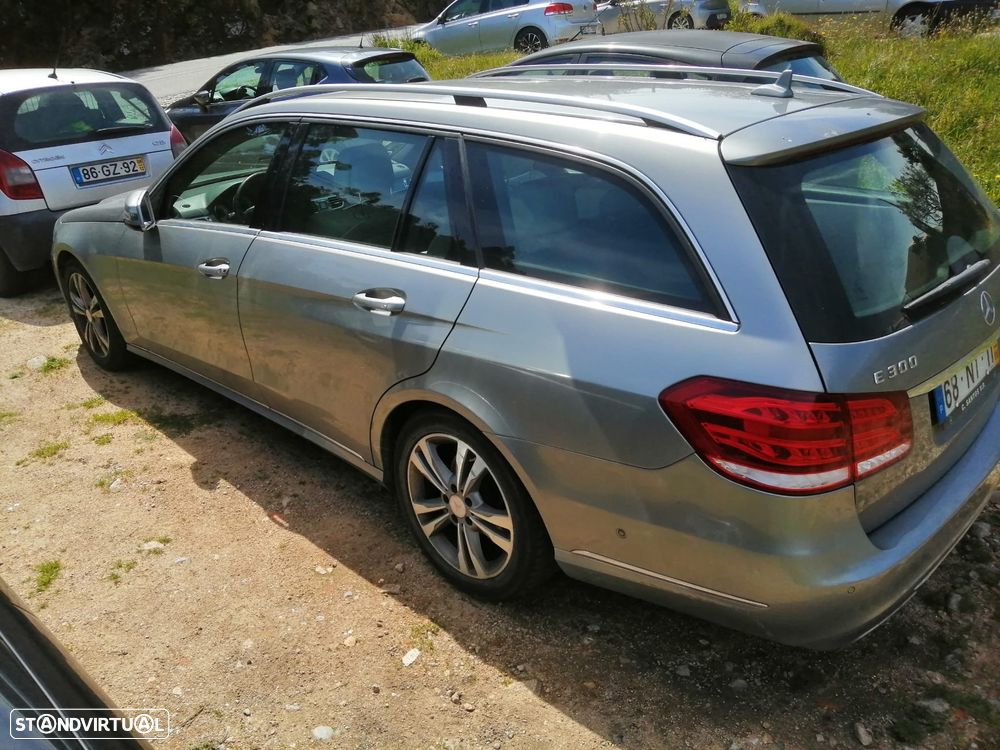 Mercedes-Benz E 300 Bluetec Hybrid Avantgarde - 3