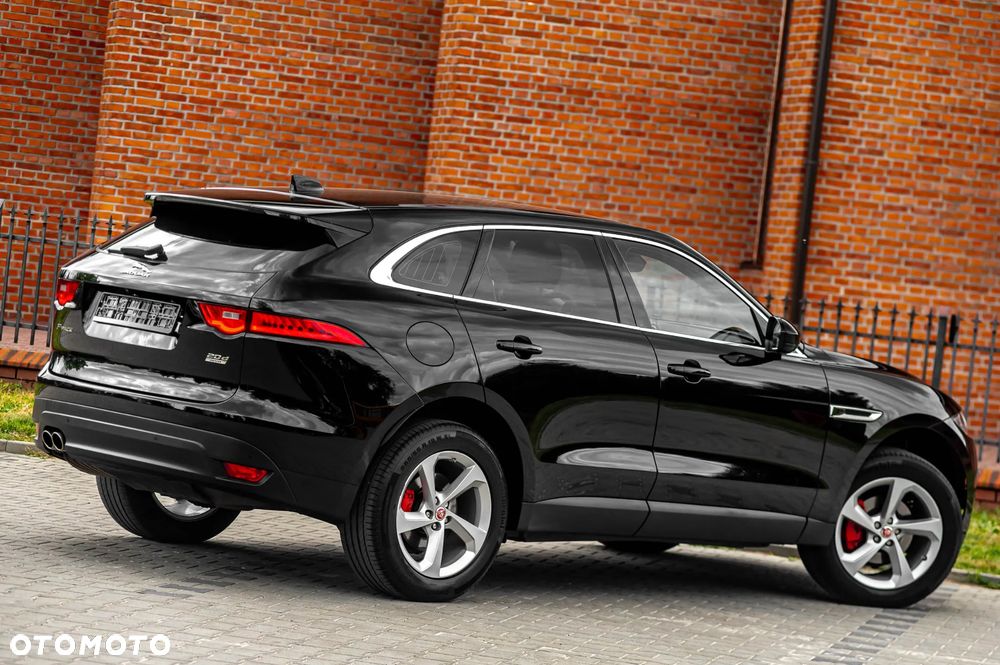 Jaguar F-Pace D200 AWD R-Dynamic S - 4