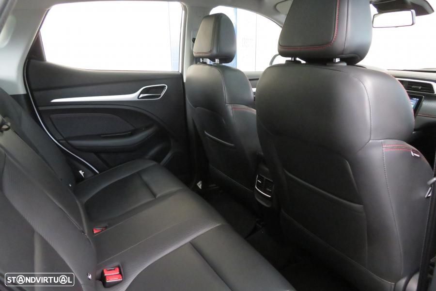 MG ZS EV 72.6 kWh Luxury - 24