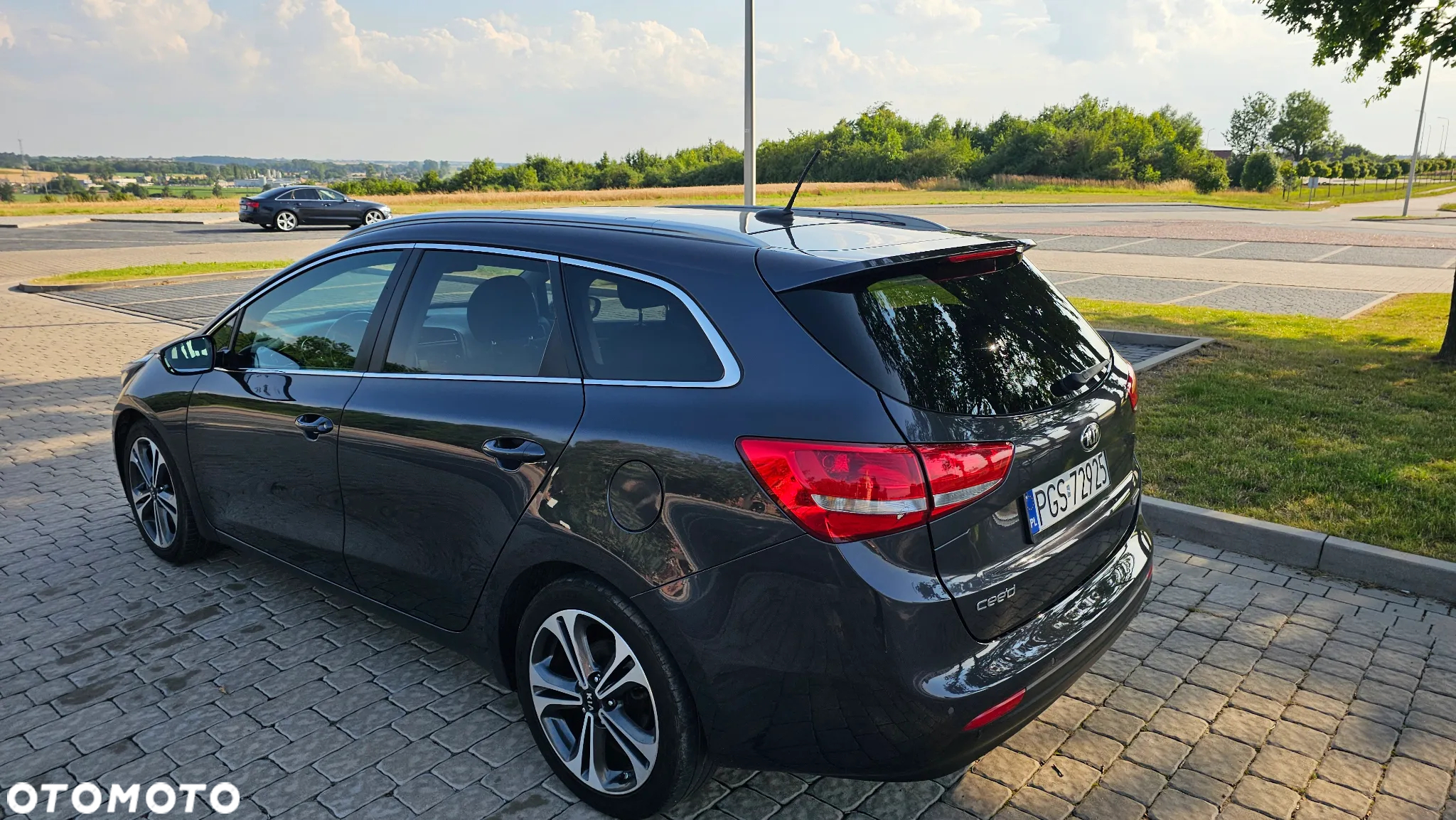 Kia Ceed SW 1.6 CRDi DCT Platinum Edition - 11