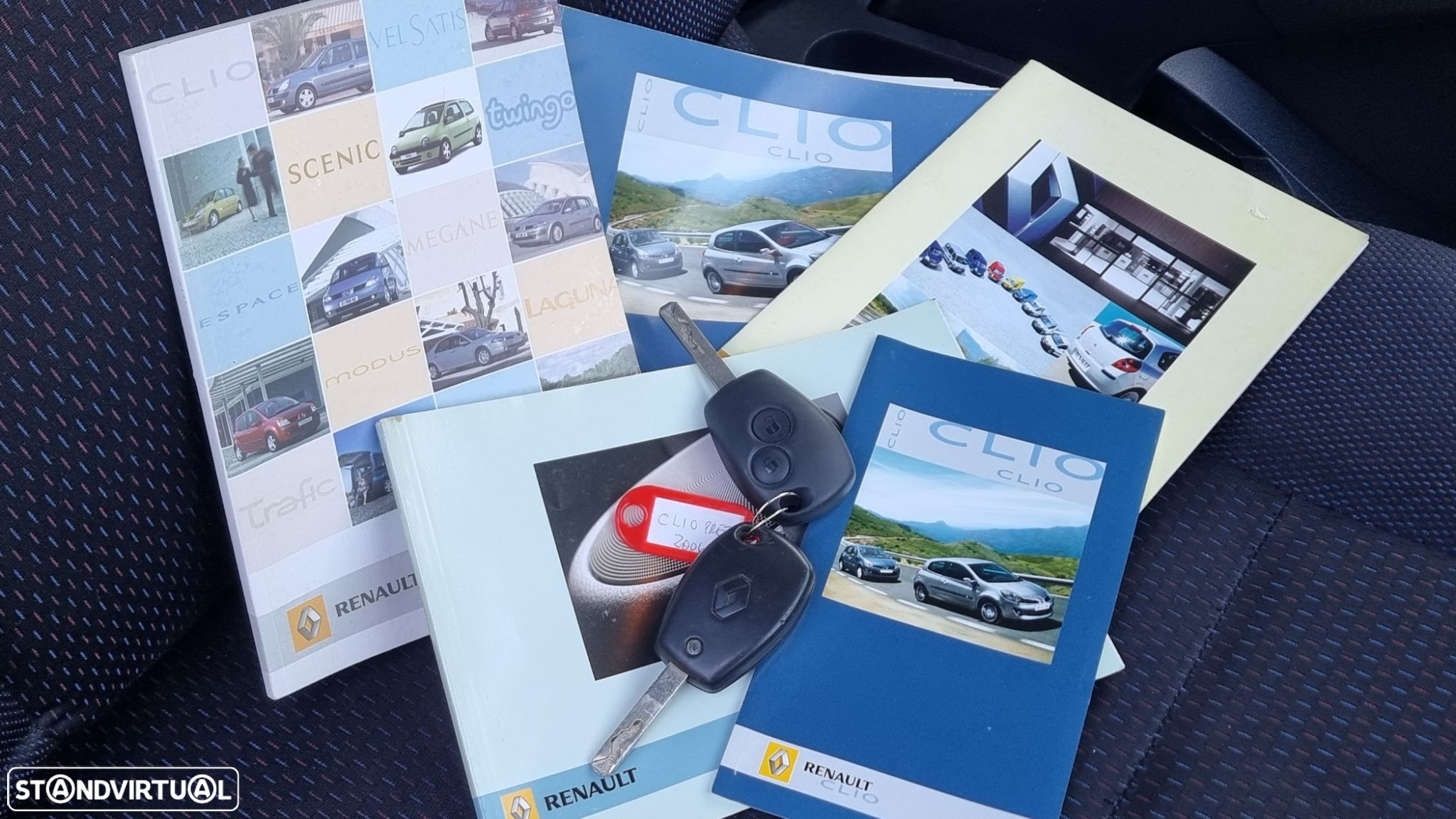 Renault Clio 1.2 16V Confort - 27