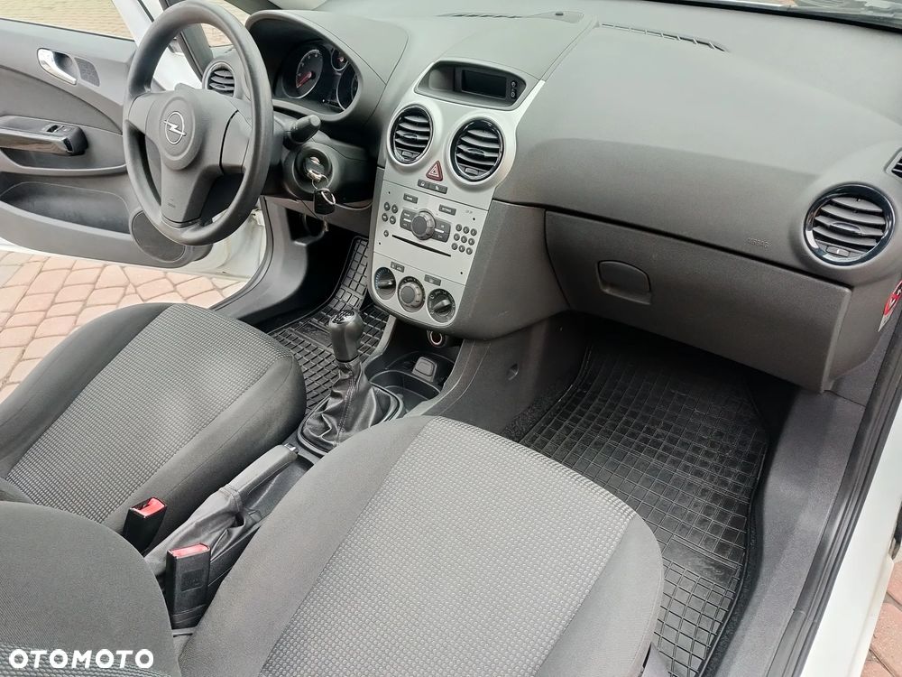 Opel Corsa 1.4 16V Color Elegance - 13