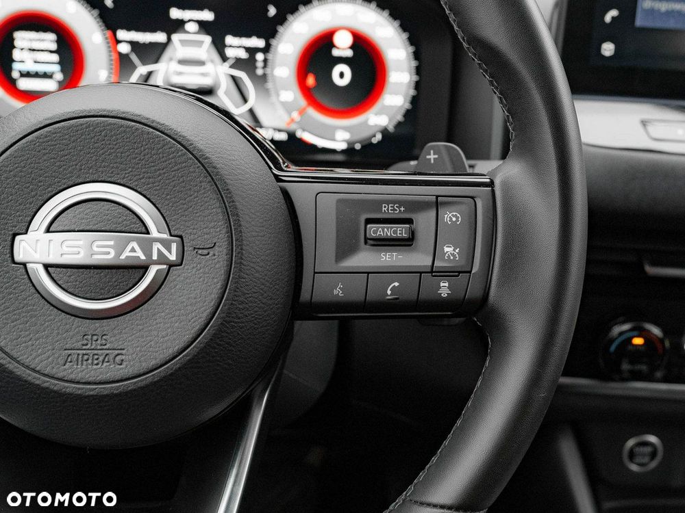 Nissan Qashqai - 18