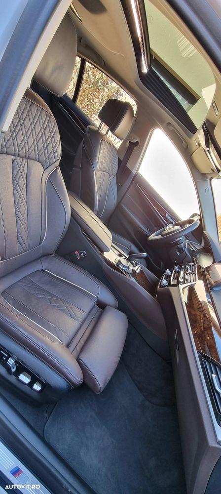 BMW Seria 5 540i xDrive Aut. Sport Line - 3