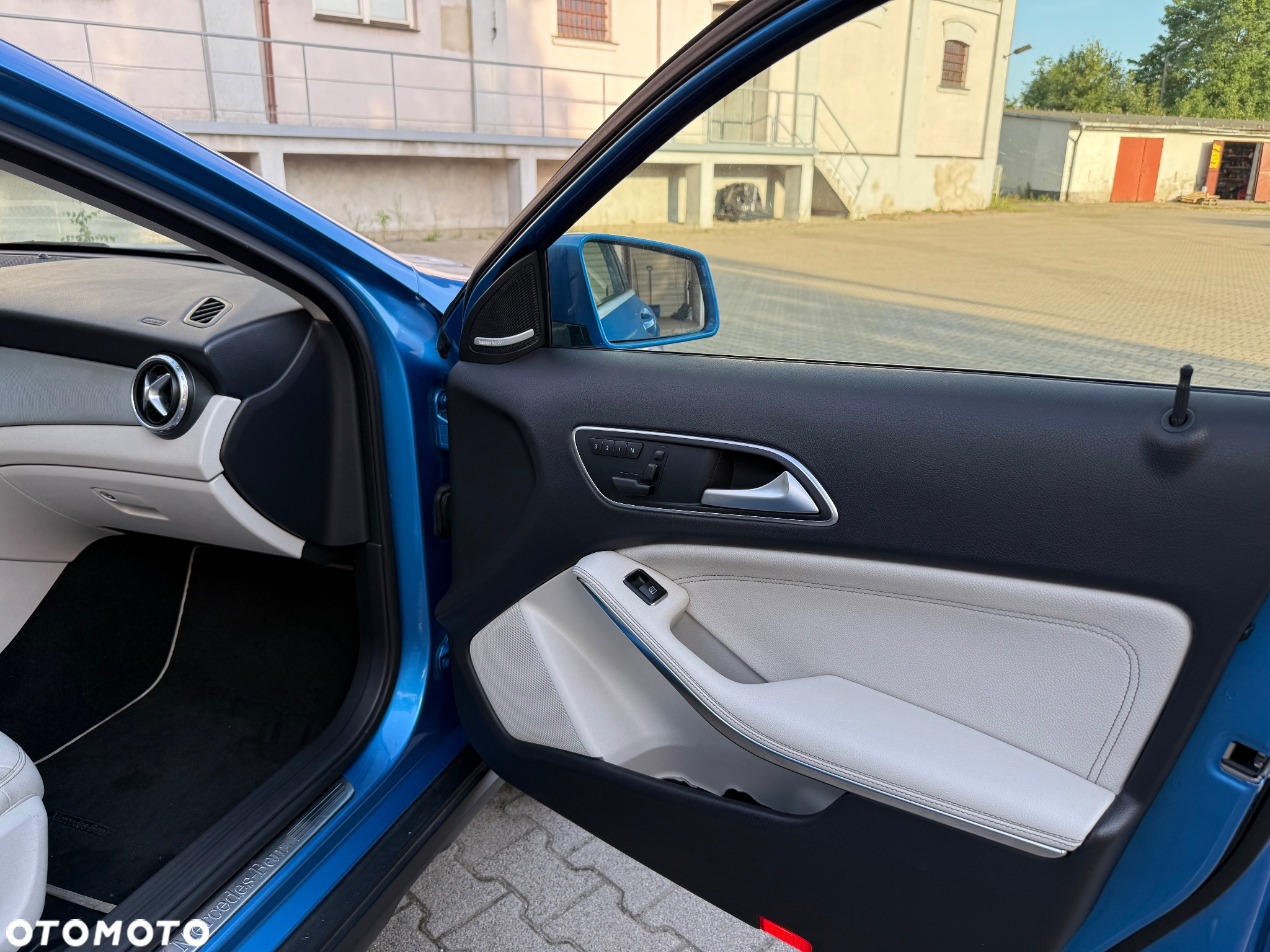 Mercedes-Benz GLA 250 4Matic 7G-DCT AMG Line - 16