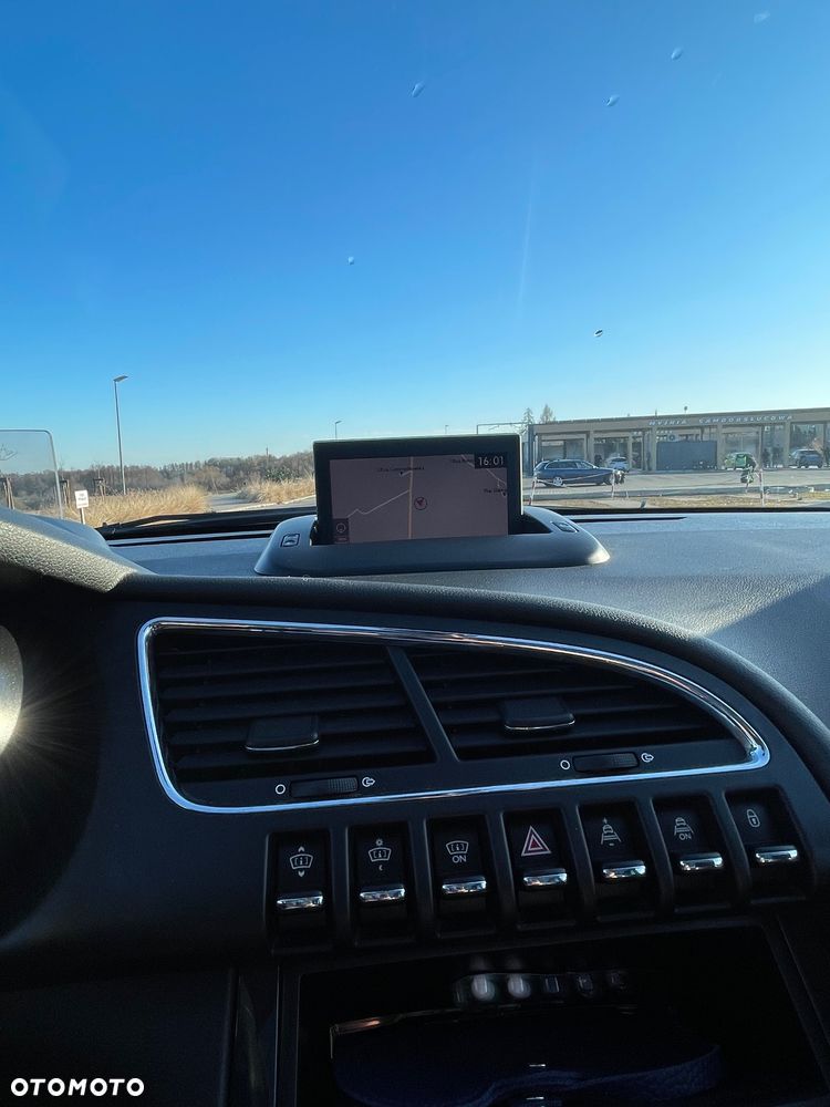 Peugeot 3008 HDi FAP 110 EGS6 Tendance - 14