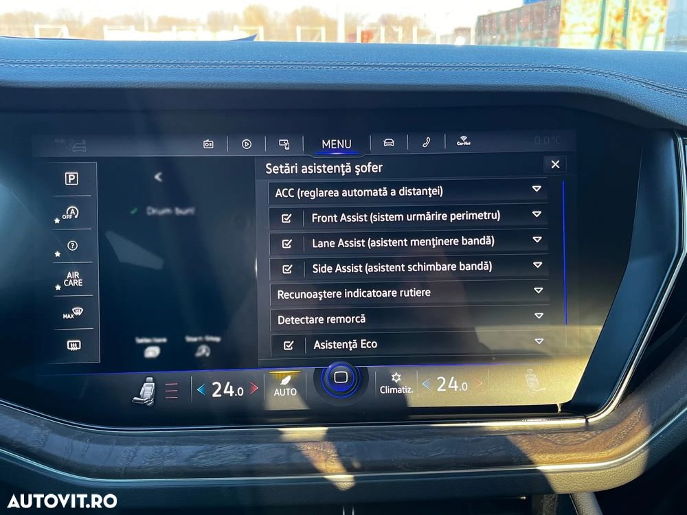 Volkswagen Touareg - 25