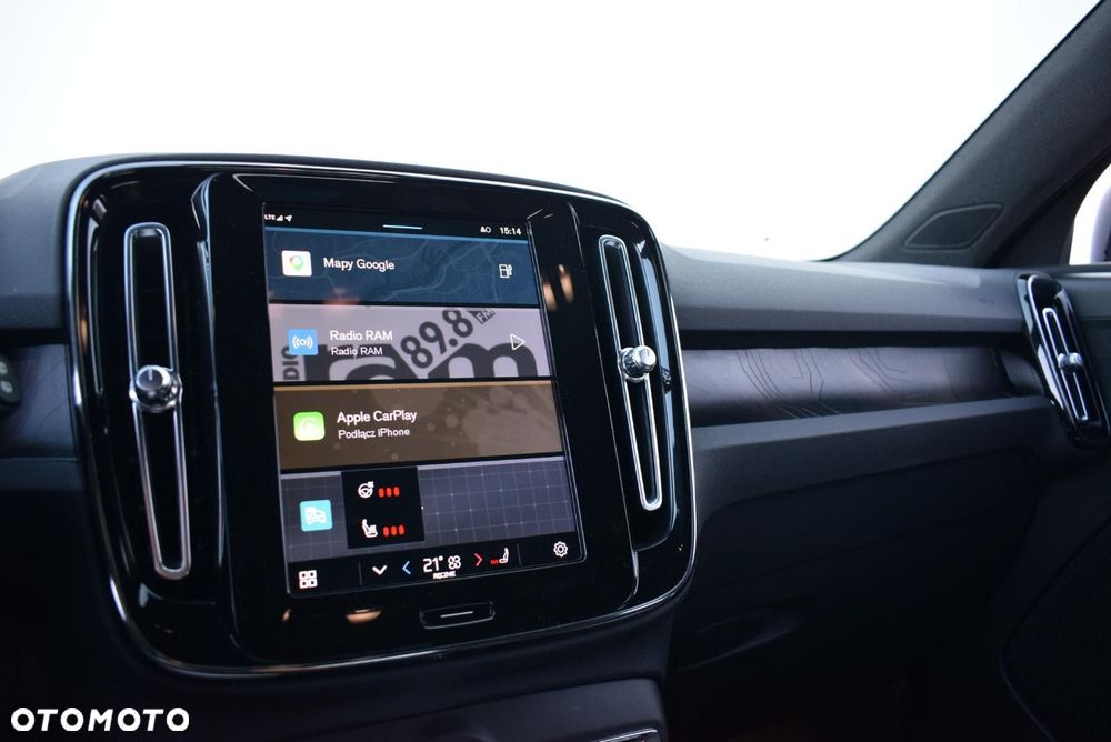 Volvo XC 40 - 23