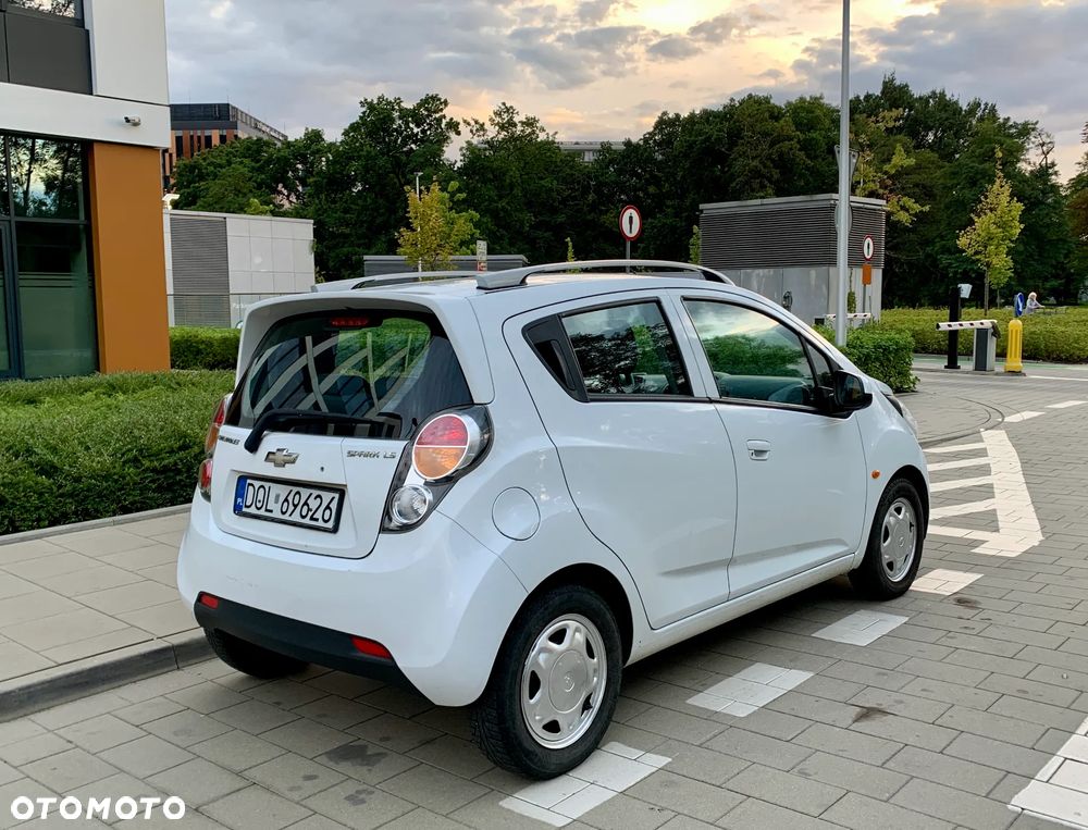 Chevrolet Spark 1.0 LS A/C - 4