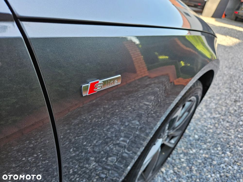 Audi A4 Avant - 29