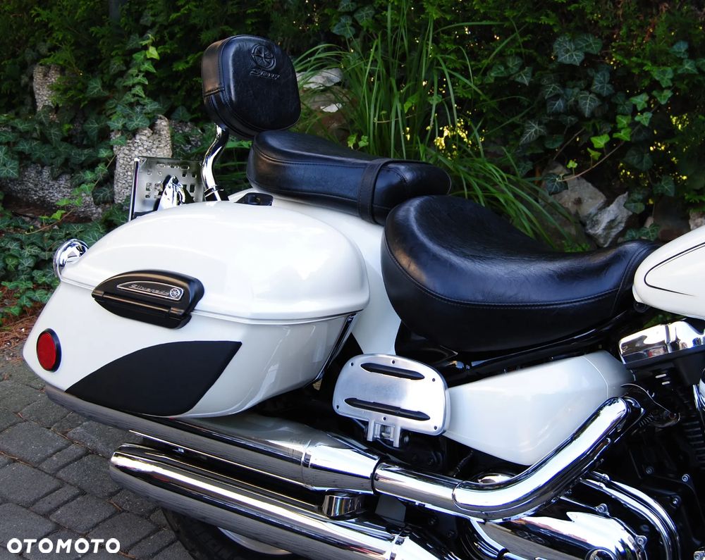 Yamaha Road Star - 24