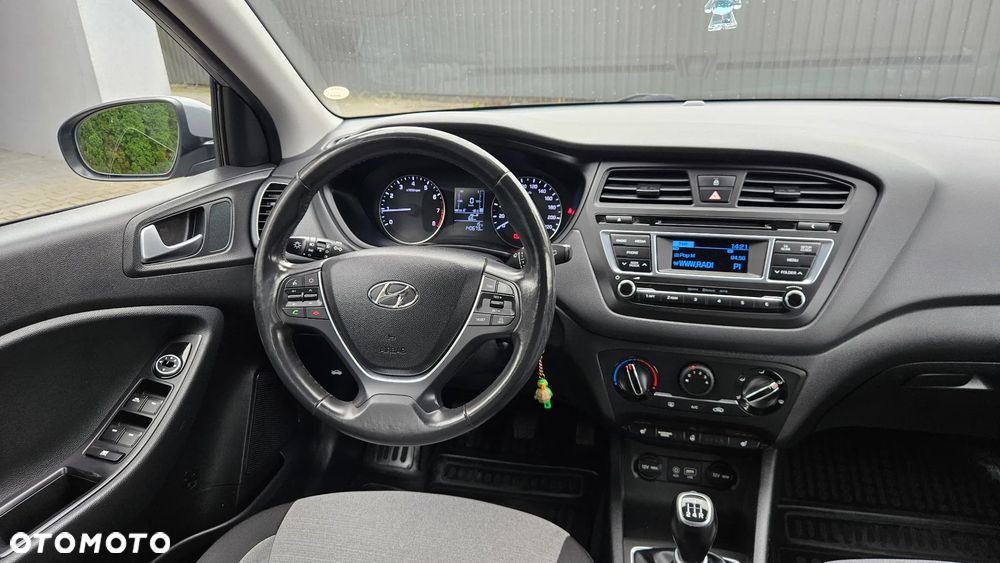 Hyundai i20 1.2 BlueDrive Comfort - 14