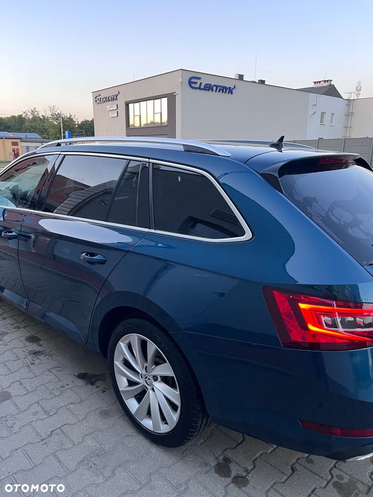 Skoda Superb 2.0 TDI Ambition - 5
