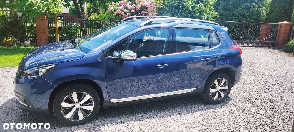 Peugeot 2008 PureTech 110 Style - 17