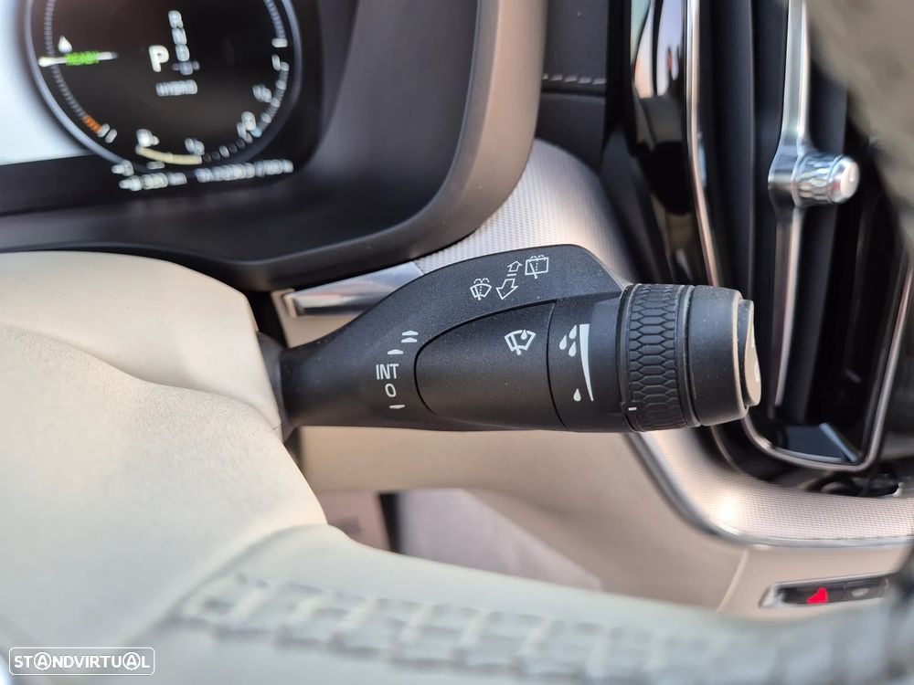 Volvo XC 60 2.0 T8 PHEV Inscription AWD - 22