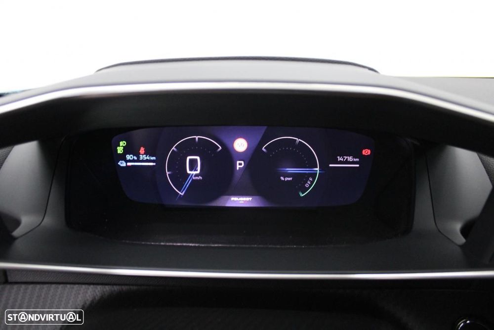 Peugeot e-2008 54 kWh GT - 17