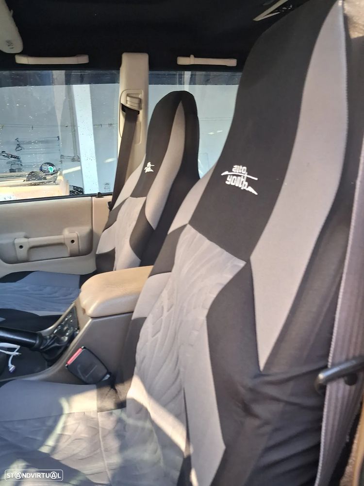 Land Rover Discovery 2.5 TD5 - 10