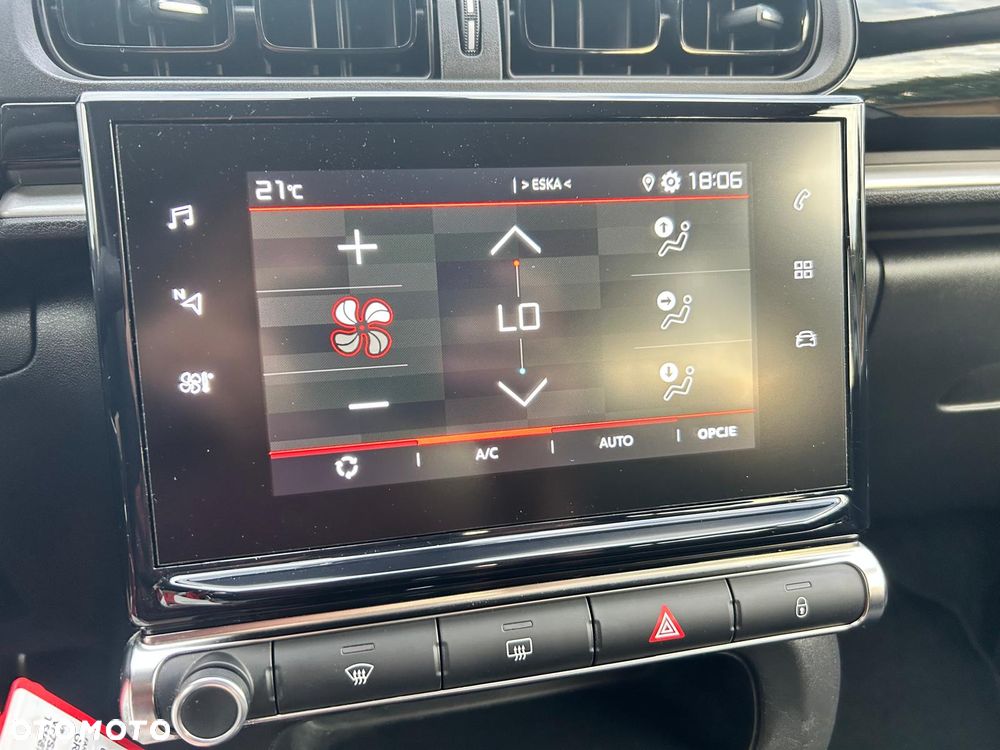 Citroën C3 1.2 PureTech Shine - 33