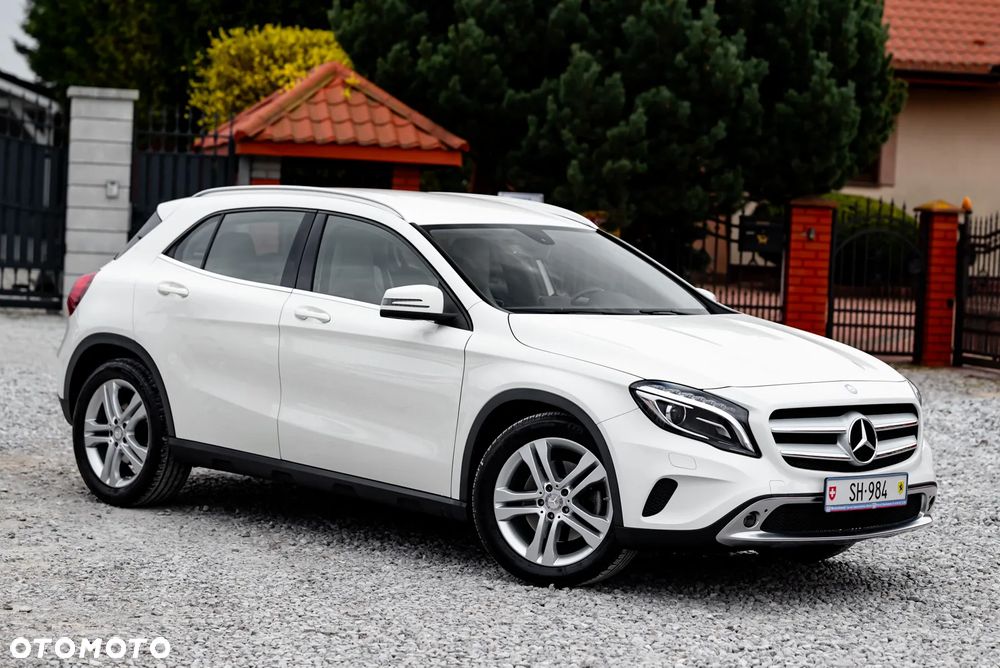 Mercedes-Benz GLA 250 4Matic 7G-DCT Activity Edition - 3