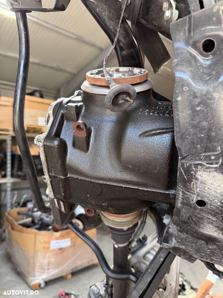 Grup punte spate, diferential BMW seria 3 F30, F31, F32, F36 seria 1 F20, F21 cod 7599466 raport 3.08 - 3