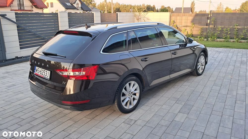 Skoda Superb 1.5 TSI Plug-in Hybrid L&K DSG - 3
