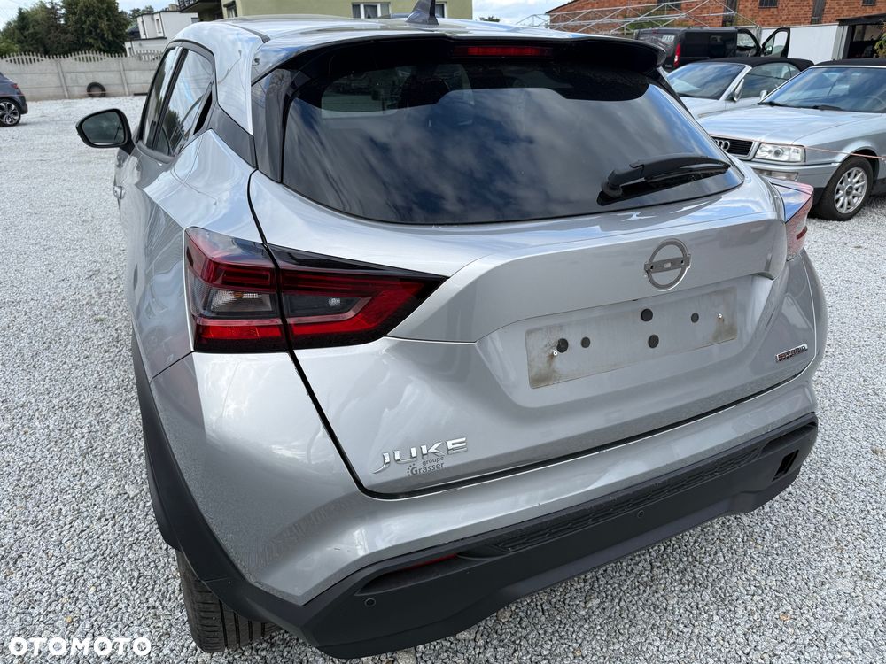 Nissan Juke 1.6 Hybrid 4AMT Tekna - 10