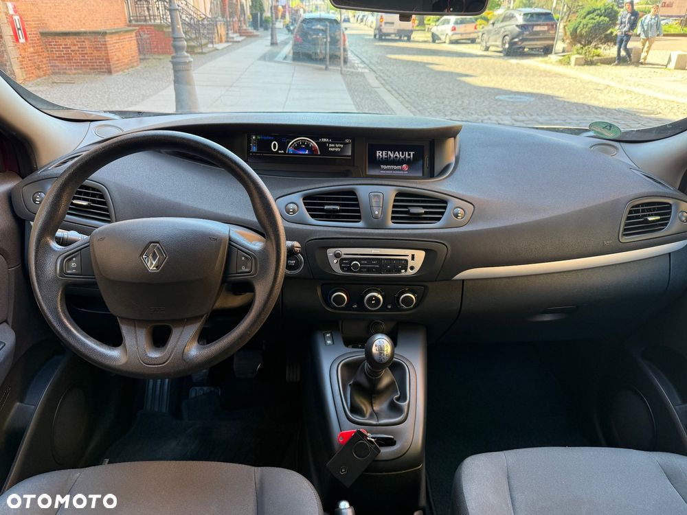 Renault Scenic 1.6 16V 110 Dynamique - 12