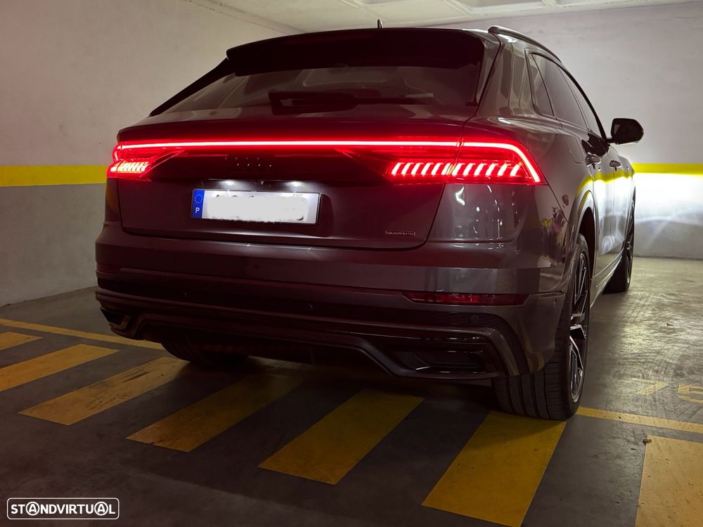 Audi Q8 60 TFSIe quattro S line Tiptronic - 28