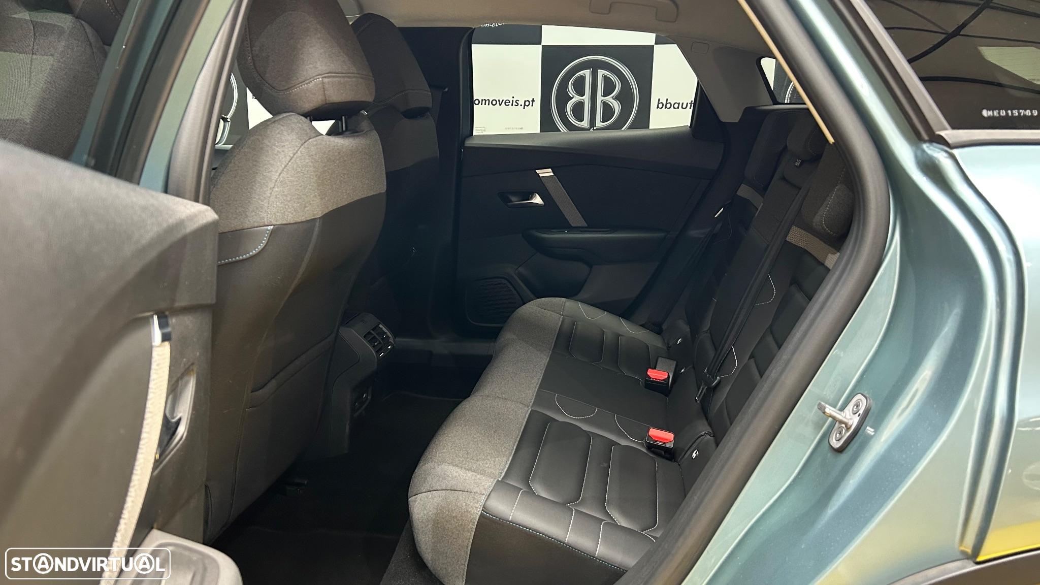 Citroën C4 1.2 PureTech Shine Pack EAT8 - 27