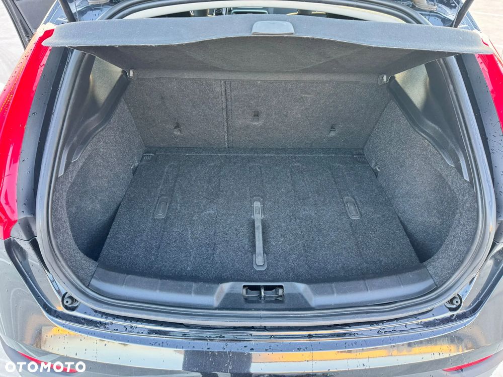 Volvo V40 T4 - 19