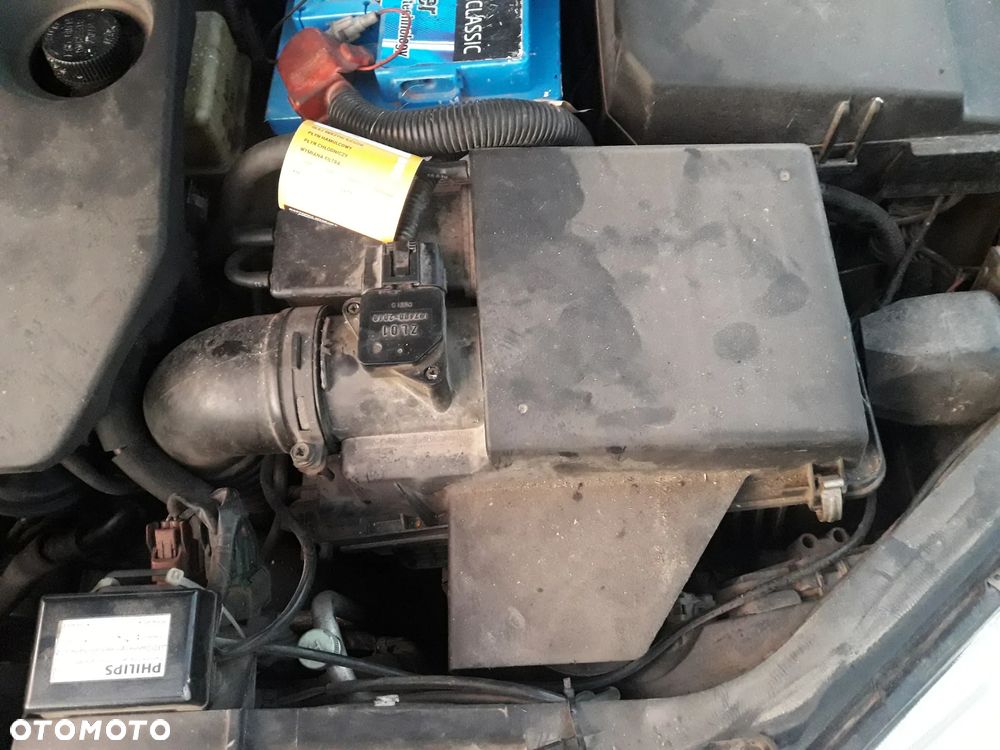 Mazda 3  5  6 GG GH  MPV  2.0 2.2 citd Przepływomirz Powietrza  ZL01 - 6