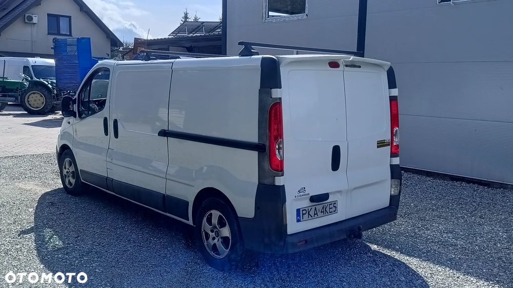 Opel Vivaro - 4