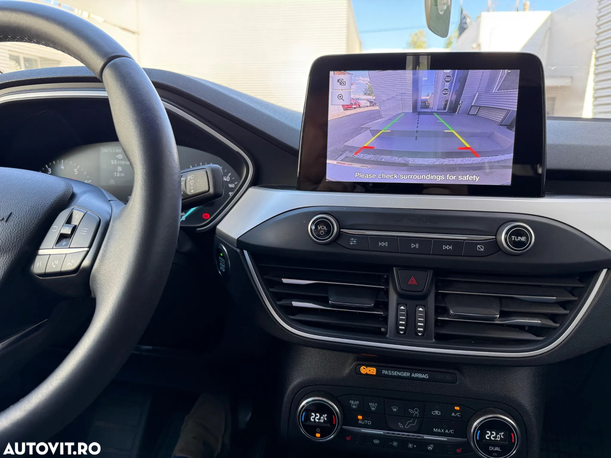 Ford Focus 1.0 EcoBoost Trend Edition - 11