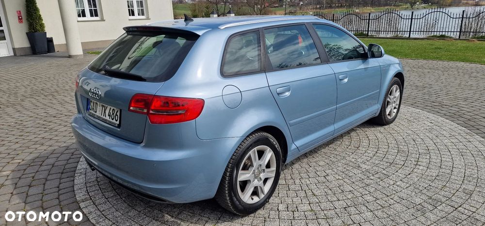 Audi A3 Sportback 2.0 TDI Ambiente - 30