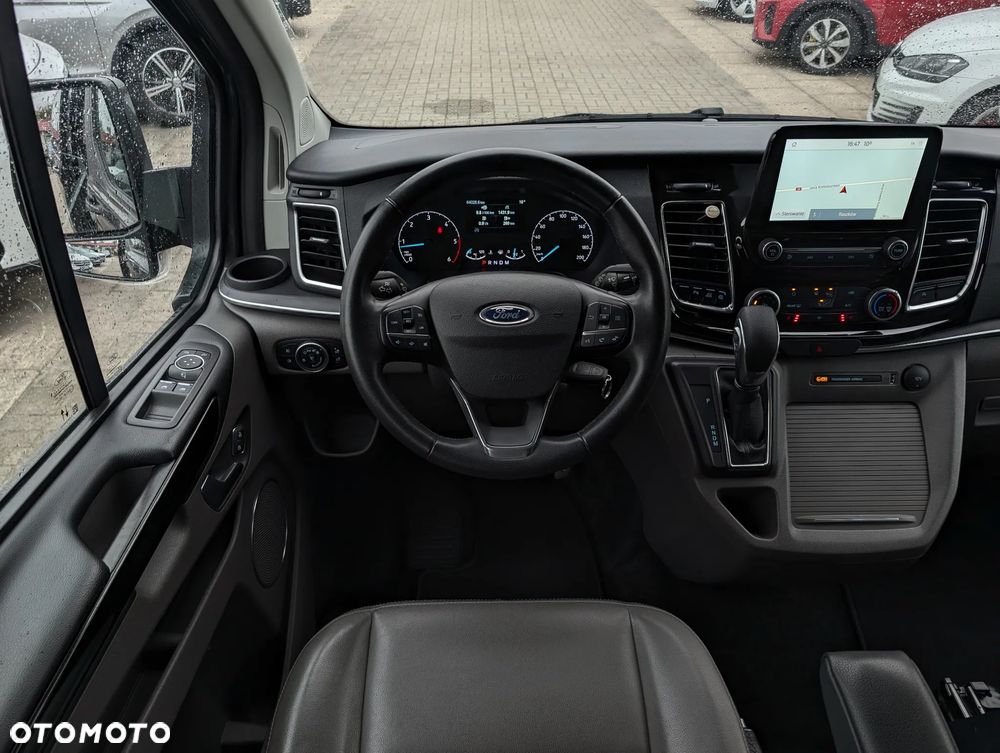 Ford Tourneo Custom 320 L2H1 VA Autm Titanium X - 18