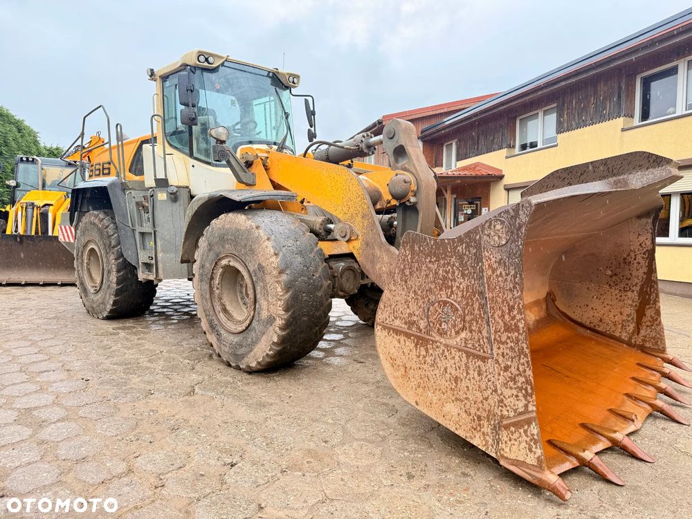 Liebherr L566 Xp Xpower ładowarka kołowa WAGA centralne smarowanie, szufla 4,2m3 - 5