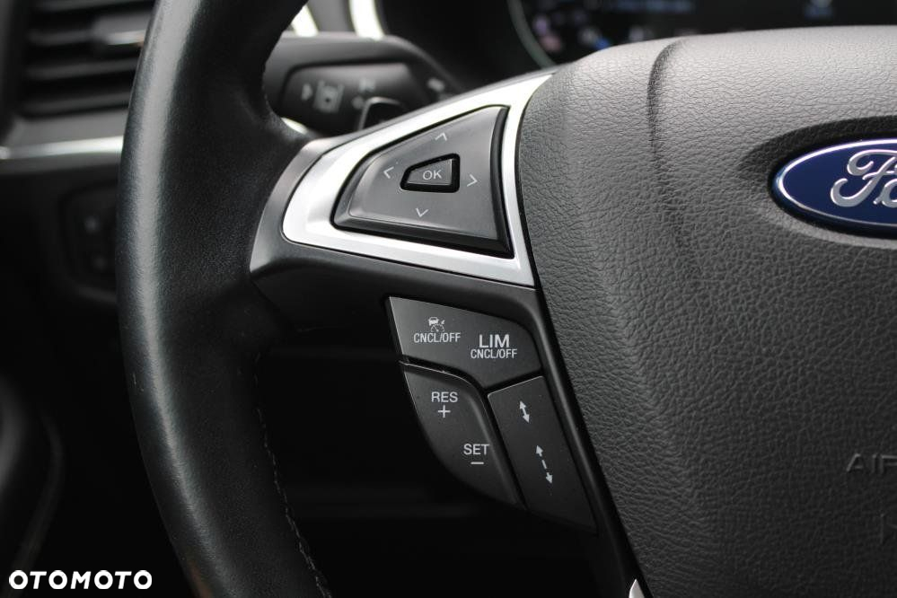 Ford S-Max - 29