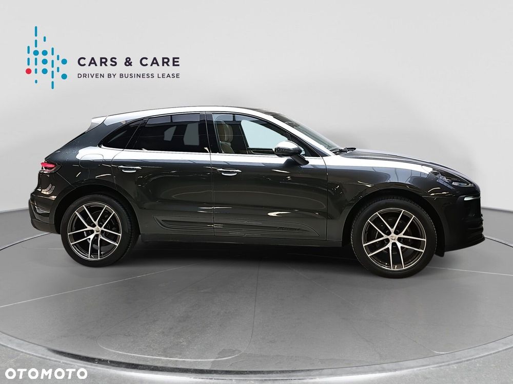 Porsche Macan T - 22