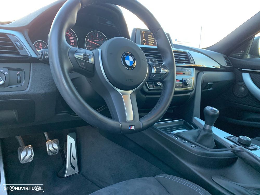 BMW 420 d Pack M - 32