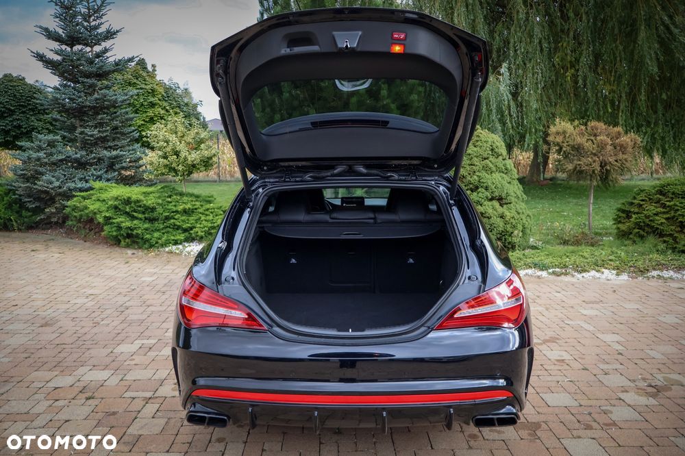 Mercedes-Benz CLA AMG 45 4-Matic - 10
