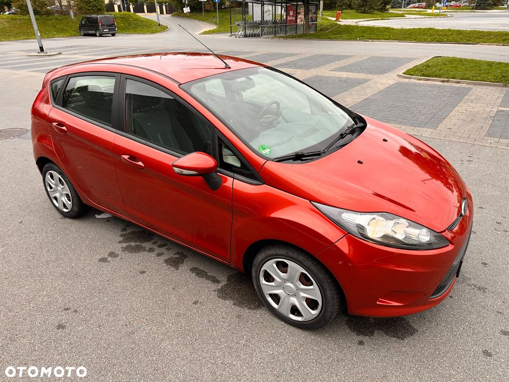 Ford Fiesta 1.25 Trend EU5 - 32