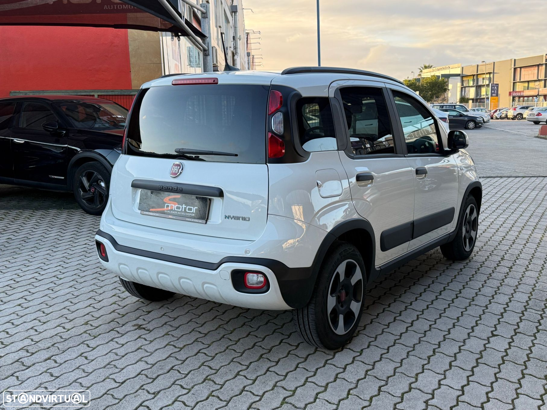 Fiat Panda 1.0 Hybrid City Cross - 4