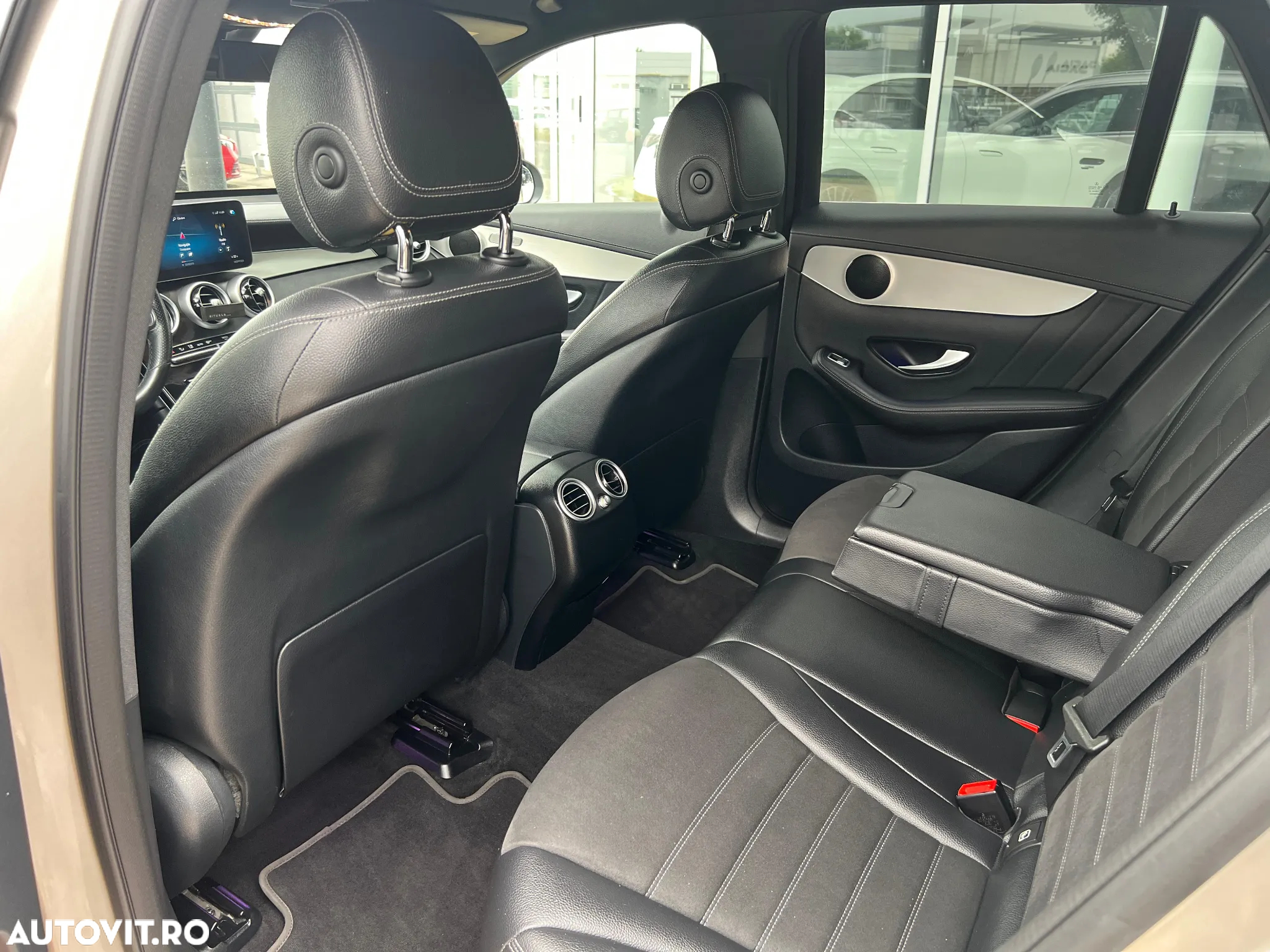 Mercedes-Benz GLC 220 d 4MATIC - 13