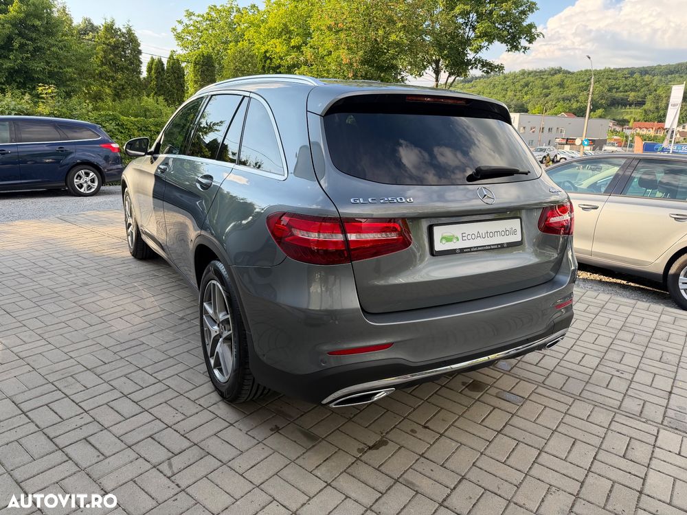 Mercedes-Benz GLC 250 d 4MATIC 9G-TRONIC AMG Line - 3