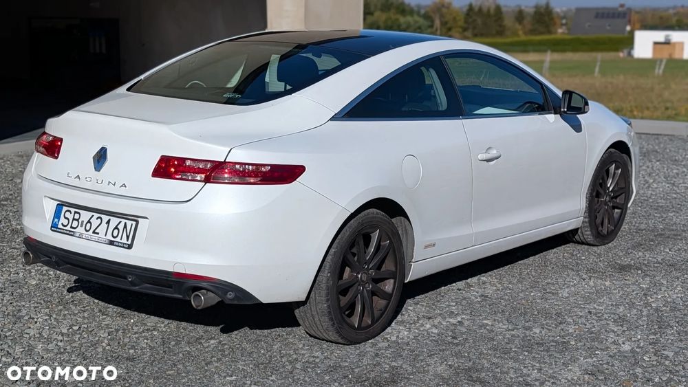 Renault Laguna 2014 photo 4