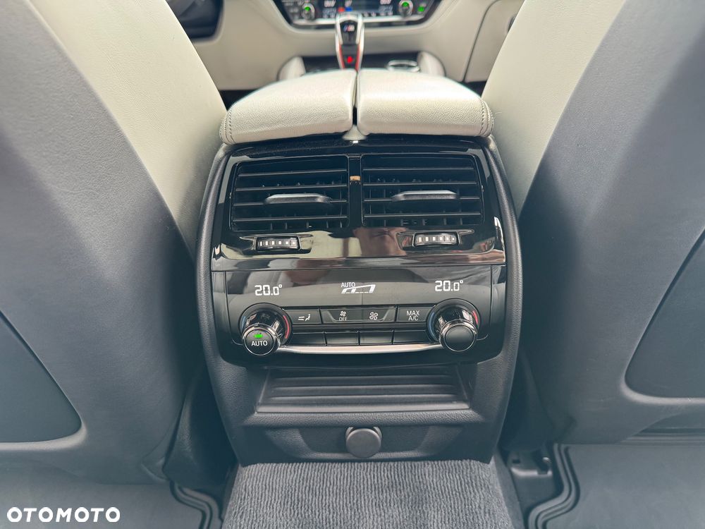 BMW M5 - 37