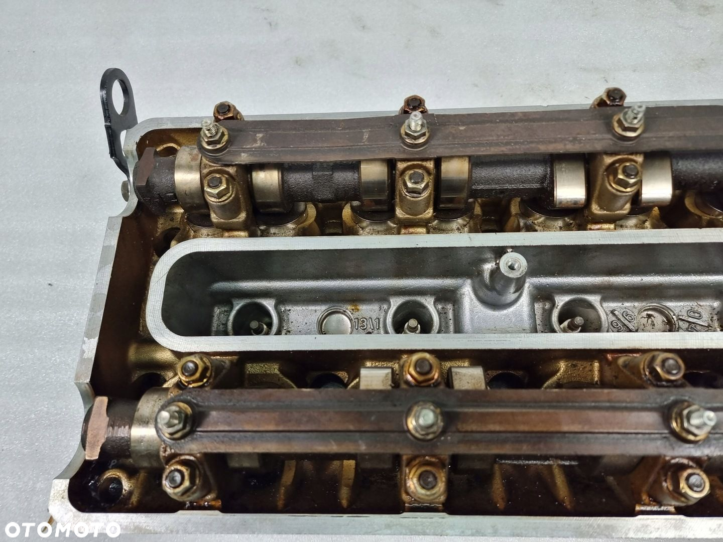 GŁOWICA PRAWA BMW E39 E38 M62 B35 3.5 V8 - 2