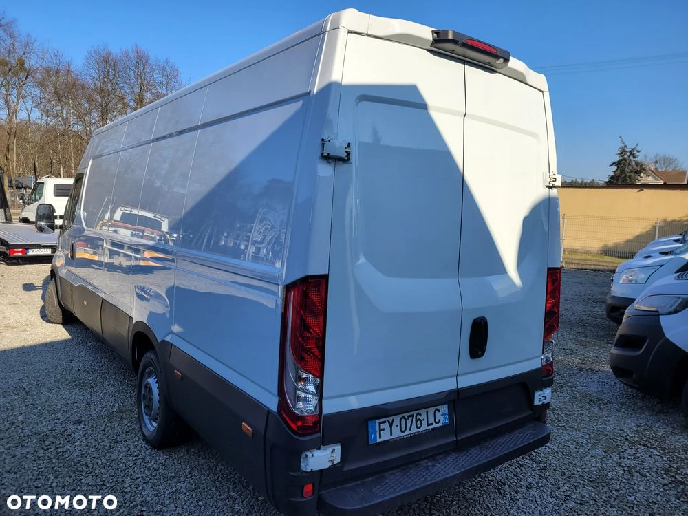 Iveco 35s18 - 7
