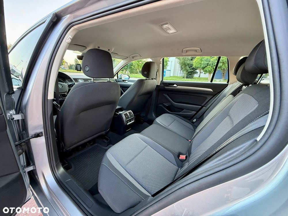 Volkswagen Passat 1.5 TSI EVO Comfortline DSG - 20